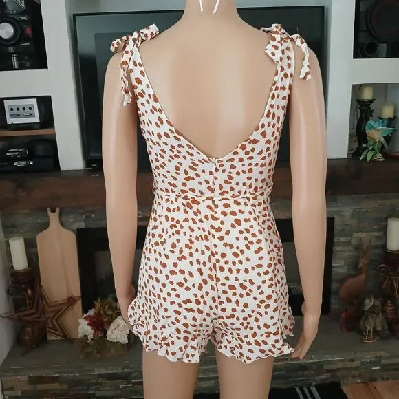 Women's Small Romper Jumper One Piece Summer Shorts String Straps Animal Print - Picture 9 of 16